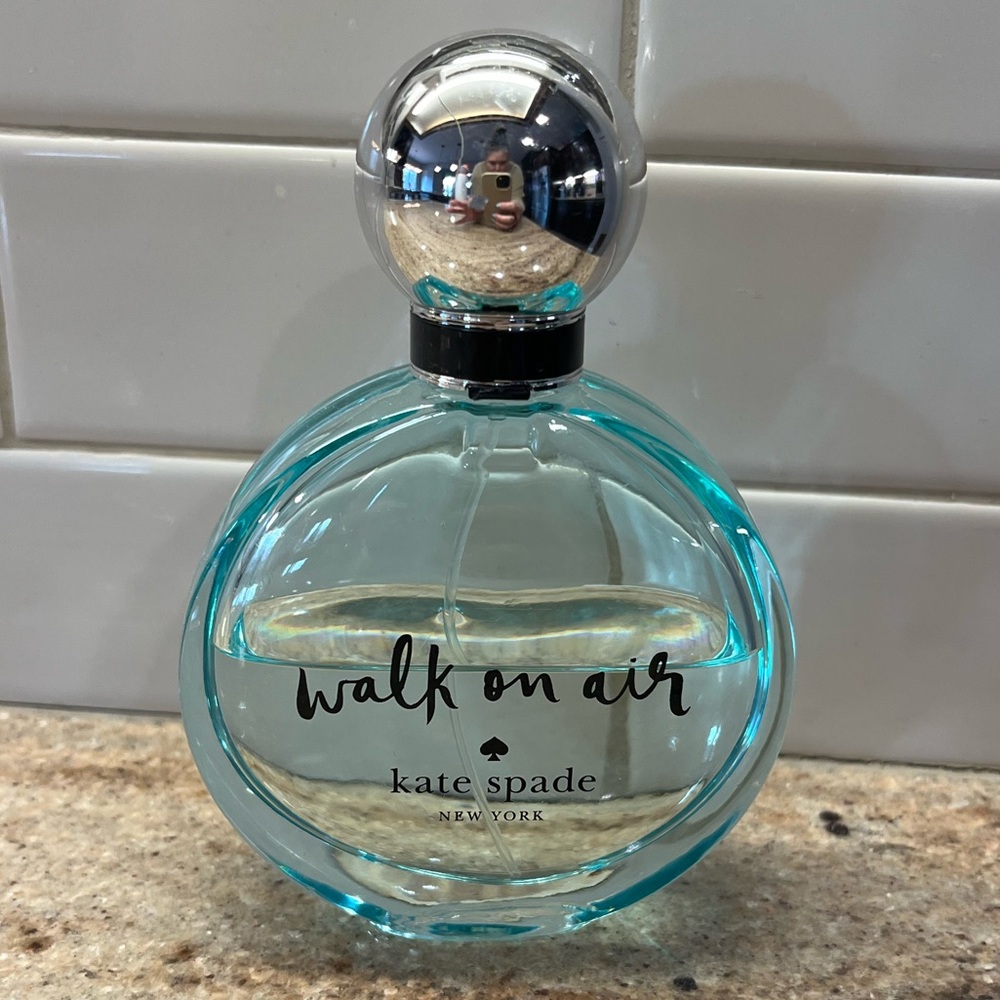 Kate Spade - Walk On Air -Perfume